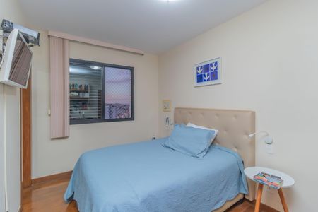 Apartamento à venda com 289m², 4 quartos e 6 vagasSuíte 1