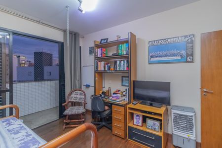 Apartamento à venda com 289m², 4 quartos e 6 vagasQuarto 2