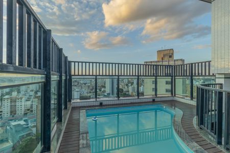 Apartamento à venda com 289m², 4 quartos e 6 vagasVaranda 