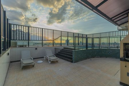 Apartamento à venda com 289m², 4 quartos e 6 vagasVaranda 
