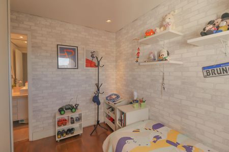 Apartamento à venda com 163m², 3 quartos e 2 vagas Apartamento à venda com 163m², 3 quartos e 2 vagasSuíte 2