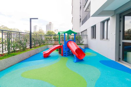 Apartamento para alugar com 53m², 1 quarto e 1 vaga Apartamento para alugar com 53m², 1 quarto e 1 vagaÁrea comum - Playground