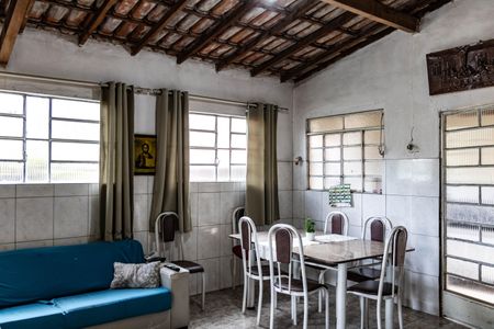 Casa à venda com 277m², 4 quartos e 2 vagasCasa 1 Copa