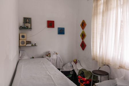 Casa à venda com 277m², 4 quartos e 2 vagasCasa 1 Quarto 2