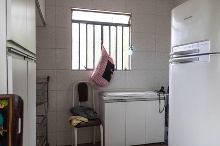 Casa à venda com 277m², 4 quartos e 2 vagasCasa 1 Cozinha