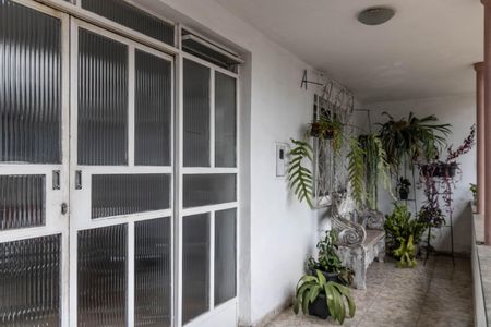 Casa à venda com 277m², 4 quartos e 2 vagasFachada