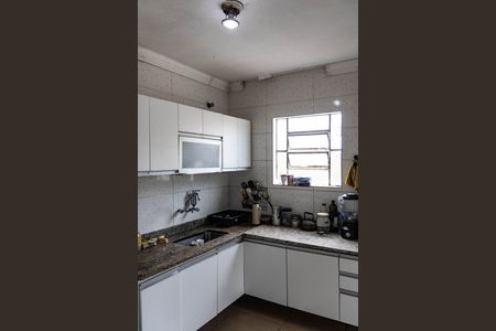 Casa à venda com 277m², 4 quartos e 2 vagasCasa 1 Cozinha