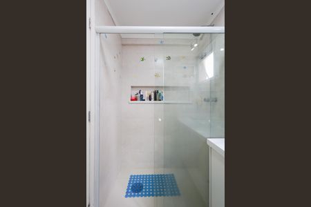 Apartamento à venda com 93m², 3 quartos e 2 vagas Apartamento à venda com 93m², 3 quartos e 2 vagasBanheiro social