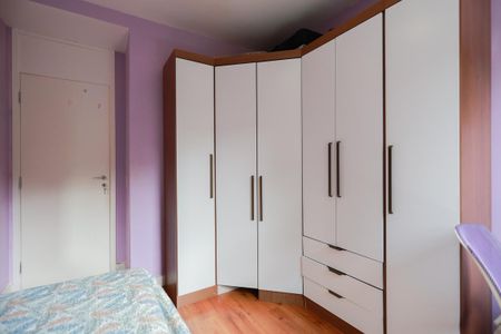 Apartamento à venda com 93m², 3 quartos e 2 vagas Apartamento à venda com 93m², 3 quartos e 2 vagasQuarto 2