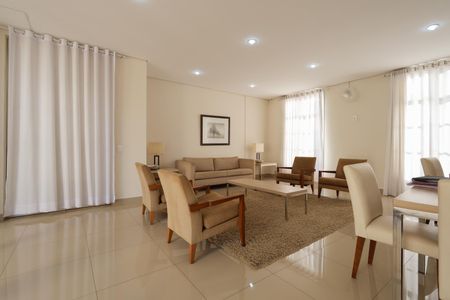 Apartamento à venda com 93m², 3 quartos e 2 vagas Apartamento à venda com 93m², 3 quartos e 2 vagasÁrea comum - Sala de reuniões