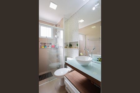 Apartamento à venda com 93m², 3 quartos e 2 vagas Apartamento à venda com 93m², 3 quartos e 2 vagasBanheiro da Suíte