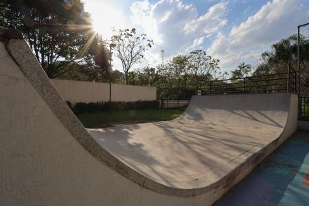 Apartamento à venda com 93m², 3 quartos e 2 vagas Apartamento à venda com 93m², 3 quartos e 2 vagasÁrea comum - Pista de skate