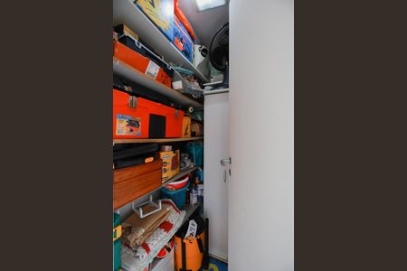 Apartamento à venda com 93m², 3 quartos e 2 vagas Apartamento à venda com 93m², 3 quartos e 2 vagasDespensa