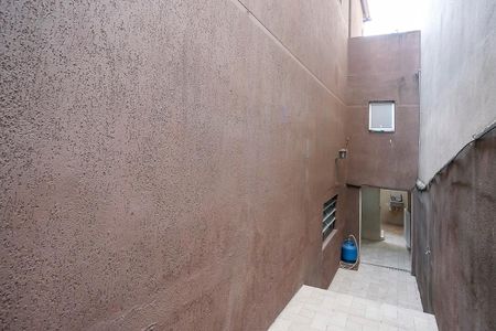 Casa à venda com 130m², 4 quartos e 2 vagasÁrea Externa