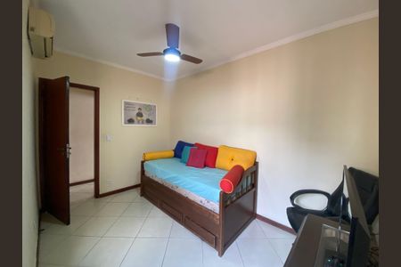 Casa à venda com 156m², 3 quartos e sem vaga Casa à venda com 156m², 3 quartos e sem vagaQuarto 3