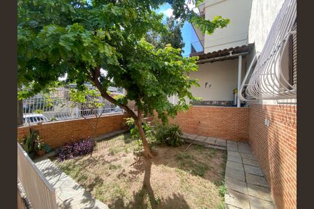 Casa à venda com 156m², 3 quartos e sem vaga Casa à venda com 156m², 3 quartos e sem vagaÁrea Externa