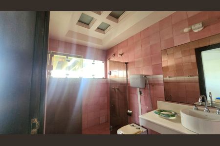 Casa para alugar com 800m², 7 quartos e 6 vagas Casa para alugar com 800m², 7 quartos e 6 vagasBanheiro da Suíte 1