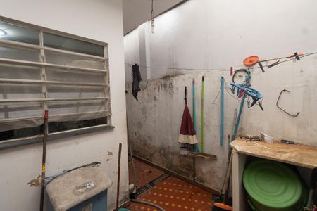 Casa à venda com 184m², 3 quartos e 8 vagas Casa à venda com 184m², 3 quartos e 8 vagasÁrea de Serviço