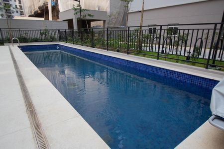 Apartamento à venda com 40m², 2 quartos e sem vaga Apartamento à venda com 40m², 2 quartos e sem vagaÁrea comum - Piscina