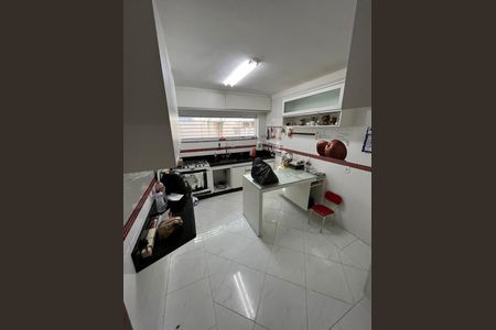 Casa à venda com 400m², 4 quartos e 3 vagas