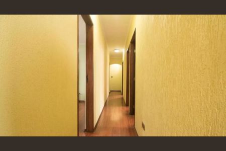 Casa de condomínio à venda com 300m², 4 quartos e 2 vagas