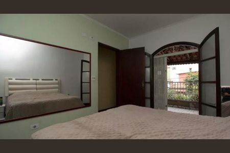 Casa de condomínio à venda com 300m², 4 quartos e 2 vagas