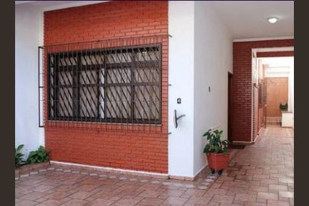 Casa de condomínio à venda com 268m², 4 quartos e 3 vagas