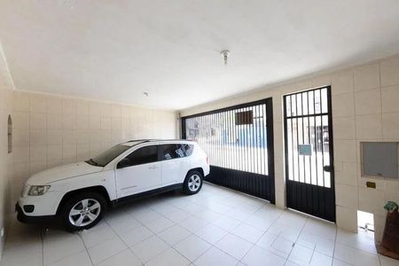 Casa à venda com 140m², 2 quartos e 3 vagas