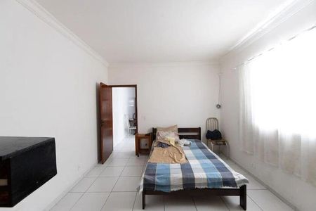 Casa à venda com 140m², 2 quartos e 3 vagas