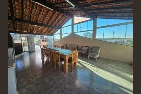 Casa à venda com 150m², 3 quartos e 2 vagas