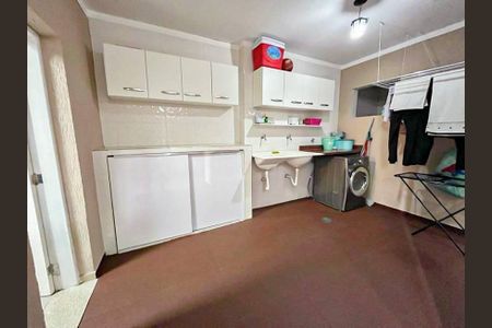 Casa à venda com 191m², 2 quartos e 3 vagas
