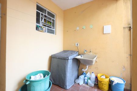 Casa à venda com 120m², 3 quartos e 2 vagasÁrea de Serviço