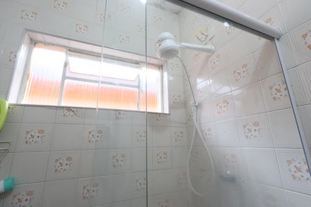 Casa à venda com 120m², 3 quartos e 2 vagasBanheiro Social