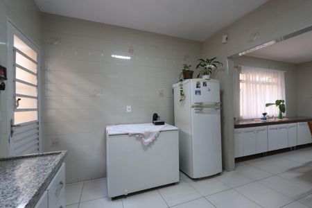 Casa à venda com 120m², 3 quartos e 2 vagasCozinha