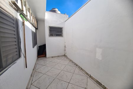 Casa à venda com 150m², 4 quartos e 4 vagas Casa à venda com 150m², 4 quartos e 4 vagasQuintal