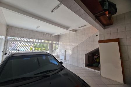 Casa à venda com 150m², 4 quartos e 4 vagas Casa à venda com 150m², 4 quartos e 4 vagasGaragem