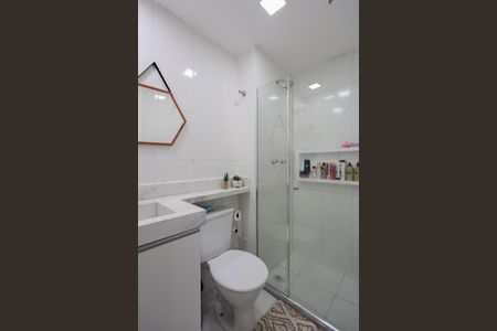 Apartamento à venda com 42m², 2 quartos e 1 vaga Apartamento à venda com 42m², 2 quartos e 1 vagaBanheiro Social