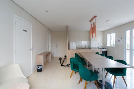 Apartamento à venda com 42m², 2 quartos e 1 vaga Apartamento à venda com 42m², 2 quartos e 1 vagaÁrea comum