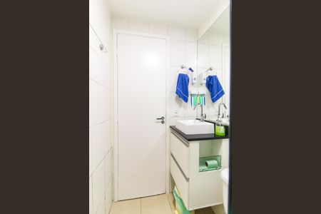 Apartamento para alugar com 46m², 2 quartos e sem vaga Apartamento para alugar com 46m², 2 quartos e sem vagaBanheiro