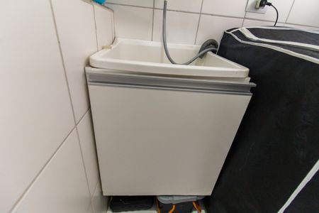 Apartamento para alugar com 46m², 2 quartos e sem vaga Apartamento para alugar com 46m², 2 quartos e sem vagaCozinha e Área de Serviço