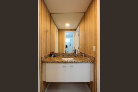 Apartamento para alugar com 127m², 3 quartos e 2 vagas Apartamento para alugar com 127m², 3 quartos e 2 vagasBanheiro Suíte 2 e 3 Canadense