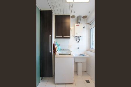 Apartamento para alugar com 127m², 3 quartos e 2 vagas Apartamento para alugar com 127m², 3 quartos e 2 vagasÁrea de Serviço