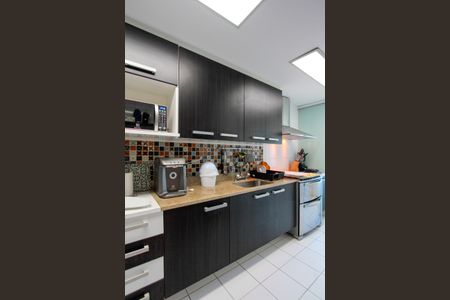 Apartamento para alugar com 127m², 3 quartos e 2 vagas Apartamento para alugar com 127m², 3 quartos e 2 vagasCozinha