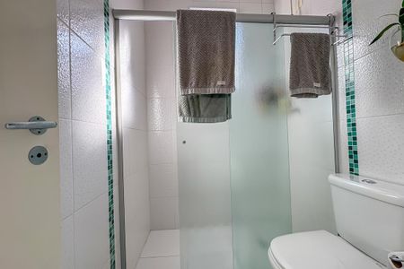 Casa à venda com 125m², 2 quartos e 2 vagas Casa à venda com 125m², 2 quartos e 2 vagasBanheiro