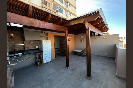 Casa à venda com 120m², 2 quartos e 1 vagaTerraço