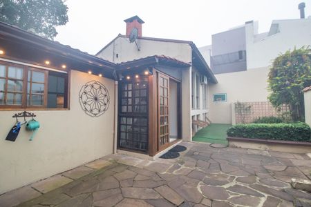 Casa à venda com 300m², 4 quartos e 5 vagasQuintal