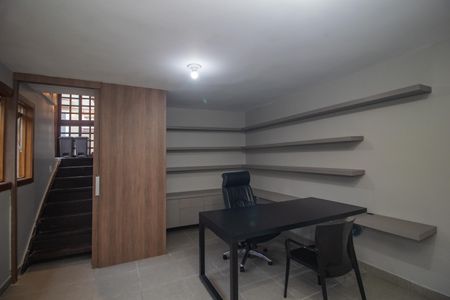 Casa à venda com 300m², 4 quartos e 5 vagasSala 3
