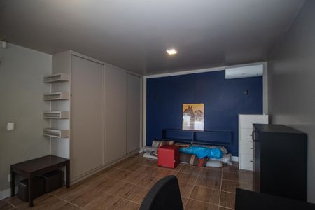 Casa à venda com 300m², 4 quartos e 5 vagasSala 4