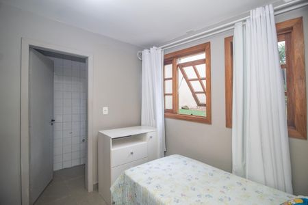 Casa à venda com 300m², 4 quartos e 5 vagasSuíte 1