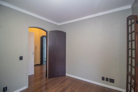 Casa à venda com 300m², 4 quartos e 5 vagasQuarto 2